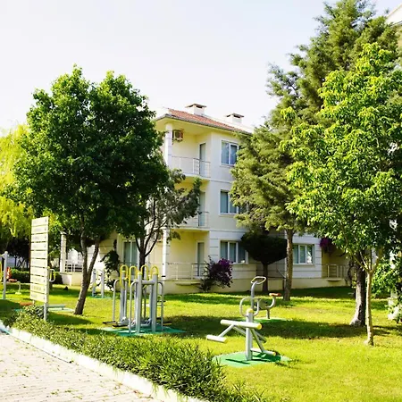 Airport Club Onat Garden Tatil Koeyue 3* 달라만