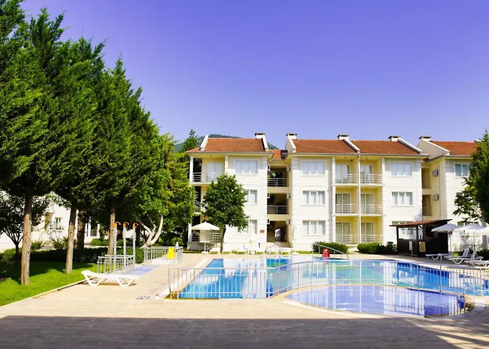 Airport Club Onat Garden Tatil Koeyue מלון דירות