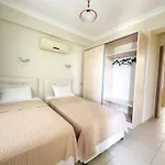 Apartmanhotel Airport Club Onat Garden Tatil Koeyue 3*