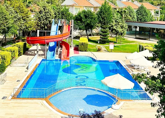 Aparthotel Airport Club Onat Garden Tatil Koeyue 3*